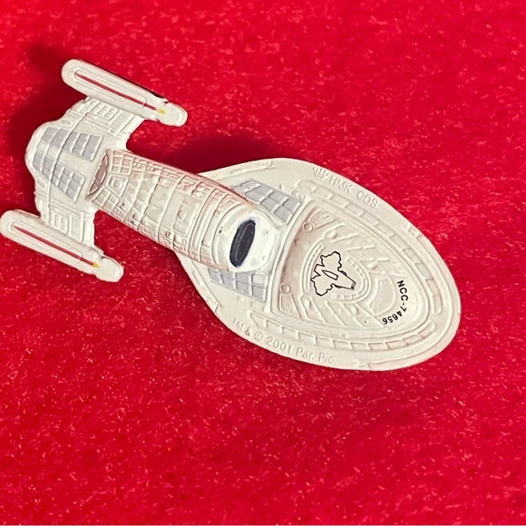 Star Trek Starfleet Legends Miniature Hallmark Ornaments - Picture 9 of 15